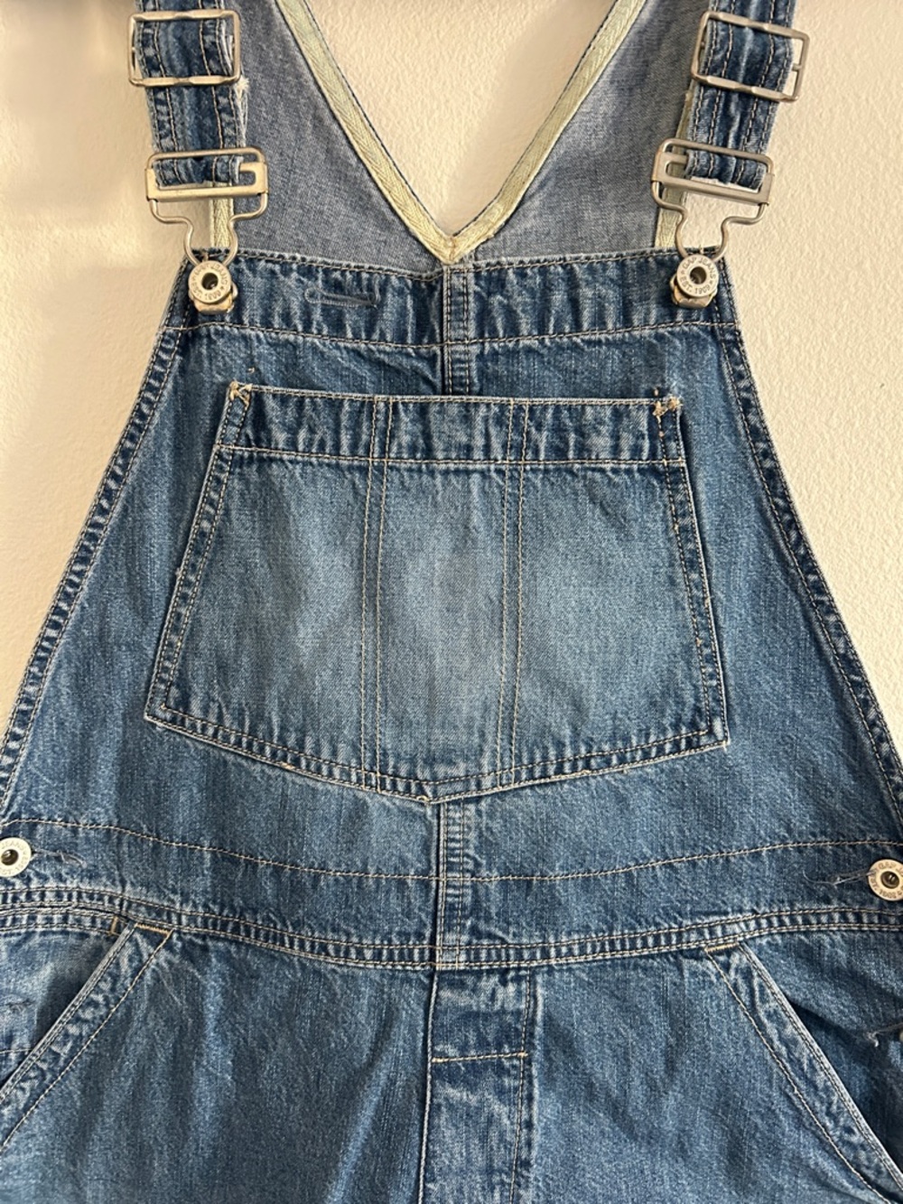 Gap Vintage Denim Jean Shorts Overalls Classic Size Small - Picture 3 of 8